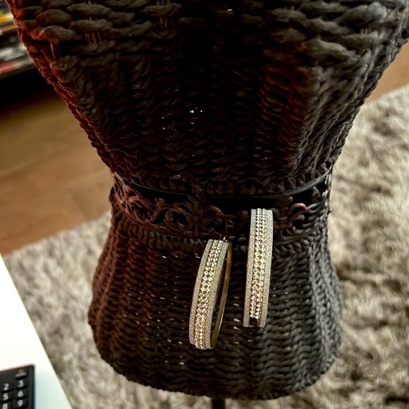 Bebe Silver Sparkly Hoop Earringsπππ - Picture 5 of 6